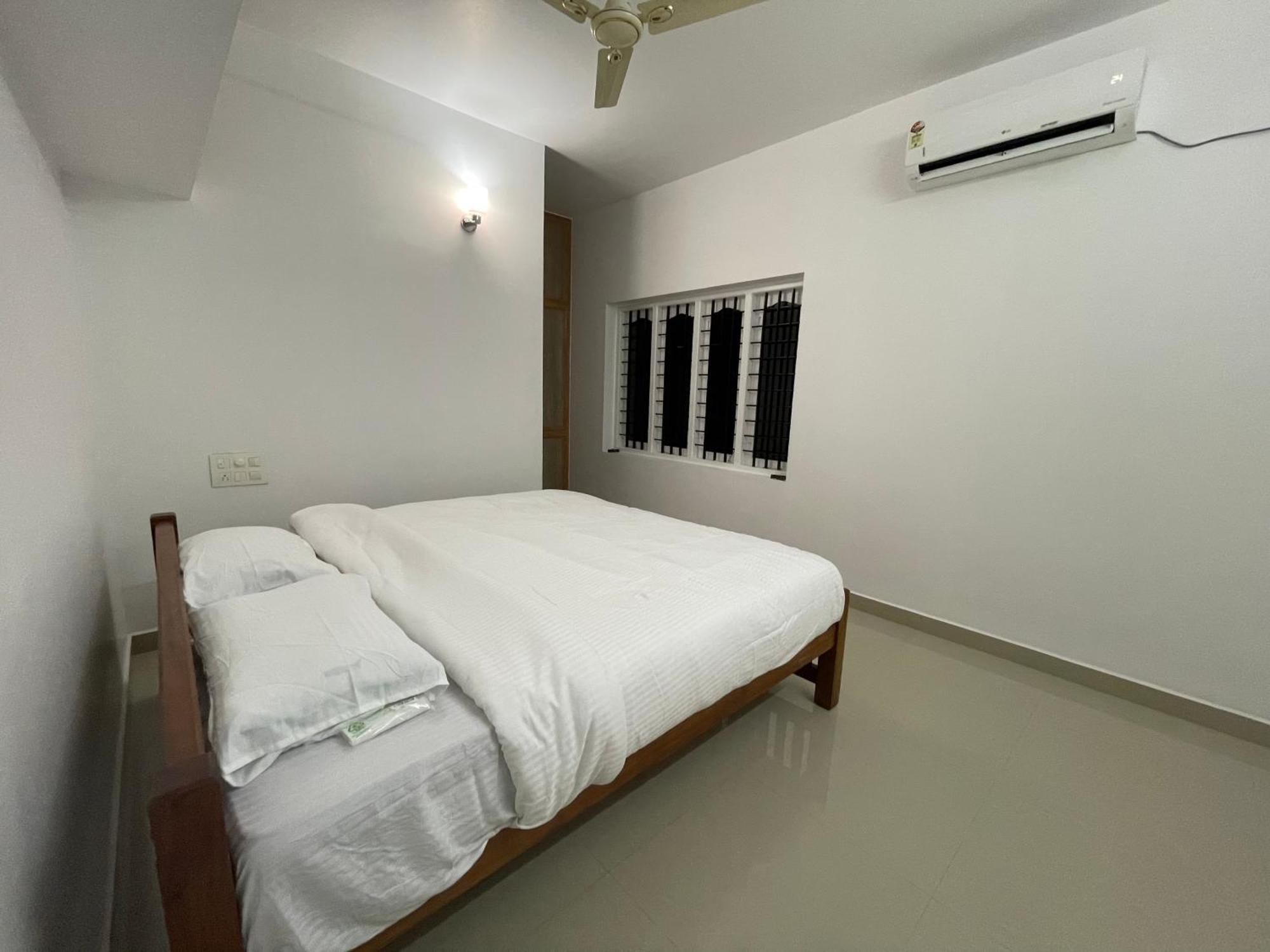 Dream Home Kochi Tripunithura Экстерьер фото